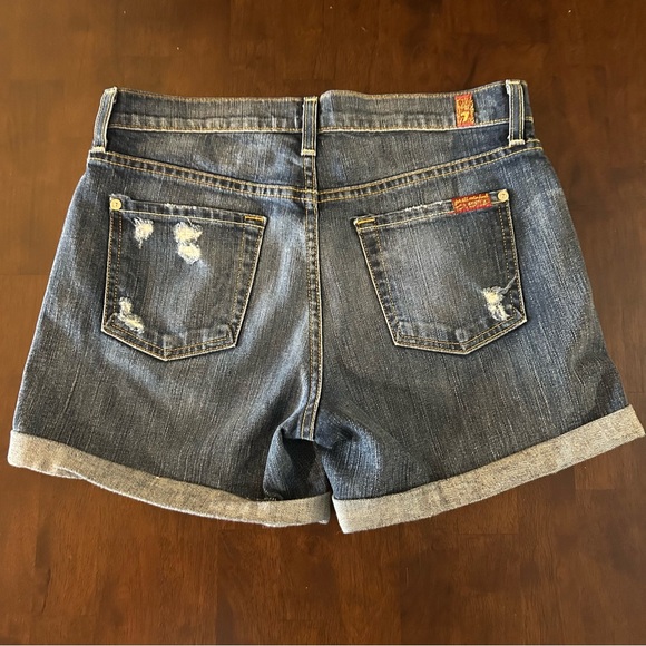 7 For All Mankind Denim Shorts Medium Wash Distressed Button Fly Shorts Size 26 - Picture 3 of 16